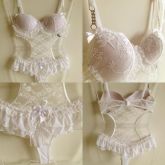 Body Branco Rendado Ully   Tam: M